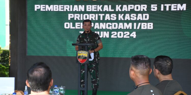 Pangdam I/BB Mayjen TNI Mochammad Hasan Bagikan Kaporlap Lima Item Prioritas Kasad kepada Prajurit Kodam I/BB
