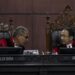 Ketua Majelis MK Memutuskan untuk Mencabut dan merevisi 21 pasal dari UU Ciptaker” ini Daftar 21 Pasal yang Diubah Dalam UU Cipta Kerja