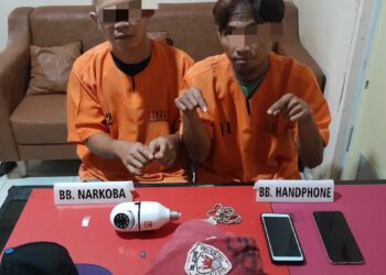 Satresnarkoba Polres Kampar Tangkap Dua Pengedar Shabu di Bangkinang