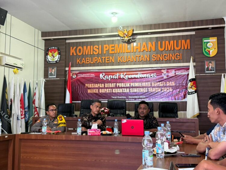 Polres Kuansing Hadiri Rapat Koordinasi Persiapan Debat Publik Pemilihan Bupati dan Wakil Bupati Kuansing Tahun 2024