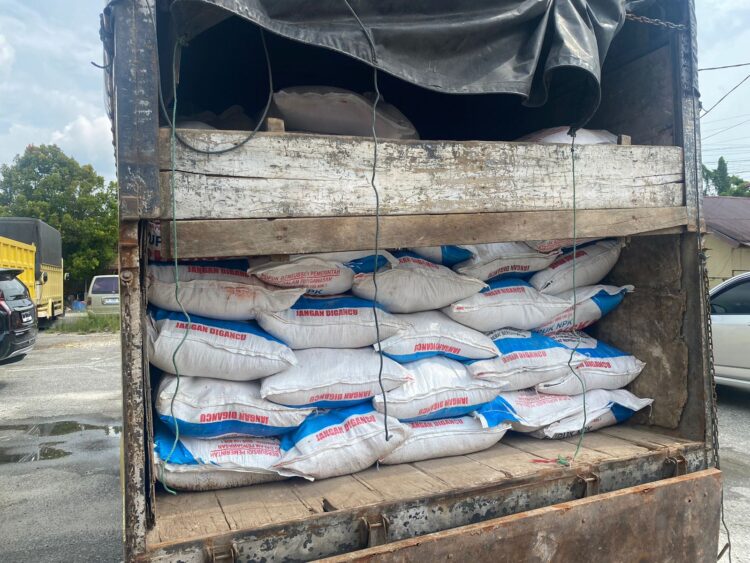 Satreskrim Polres Kampar Tangkap Pelaku Penyalahgunaan Penjualan Pupuk Bersubsidi