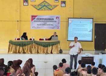 Polsek Kandis Gelar Penyuluhan Bahaya Penyalahgunaan Narkotika di SMPN 1 Telaga Sam Sam