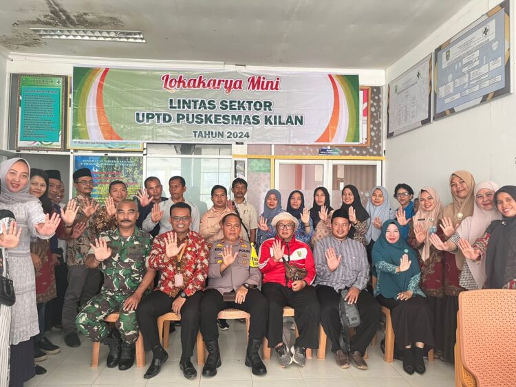 Kapolsek Batang Cenaku Ajak Kades dan Warga Kembali Rukun Pasca Pilkada