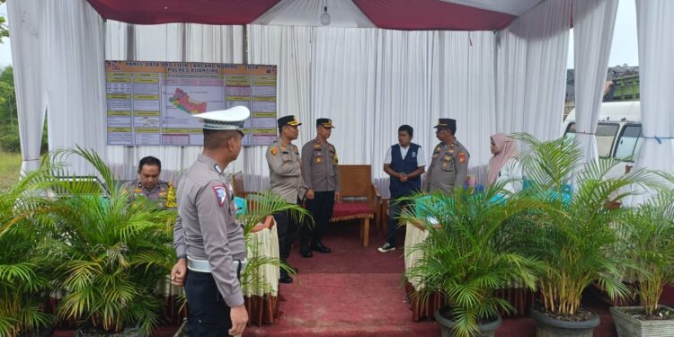 Kapolres Kuansing Pimpin Pengecekan Pos Pengamanan Natal dan Tahun Baru 2024 di Kecamatan Kuantan Mudik