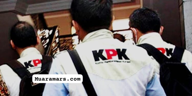 KPK Geledah Kantor Dinas PUPR Provinsi Riau