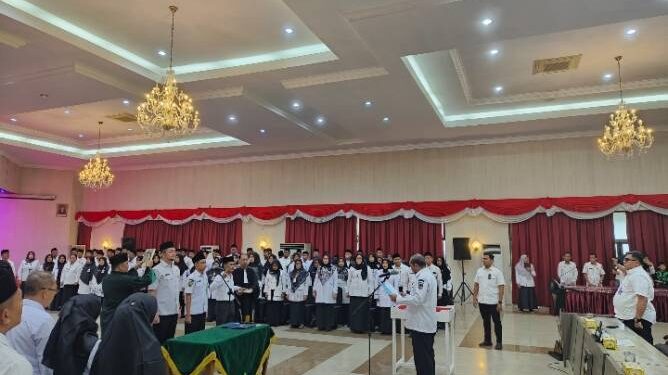 Mutasi Besar Besaran” 226 Kepala SMA/SMK Negeri se-Riau yang Baru Dilantik