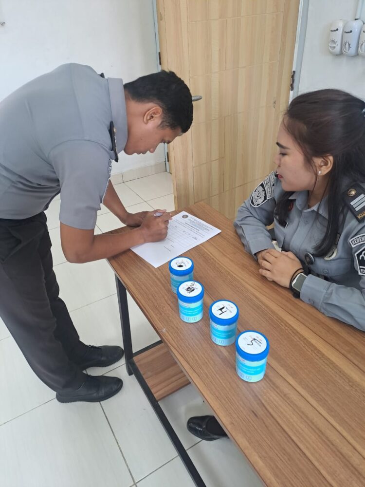 Pastikan Jajaran Pegawai LPKA Klas II Rumbai Bersih dari Narkoba