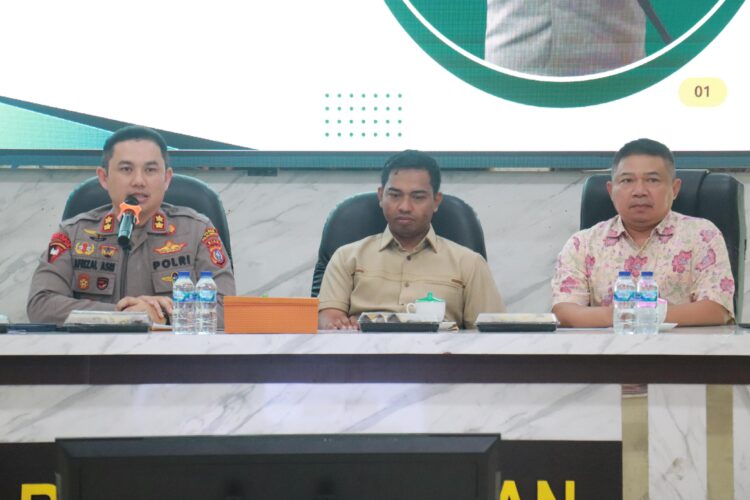 Sukseskan Program Asta Cita Presiden RI” Kapolres Pelalawan AKBP Afrizal Asri, S.I.K Pimpin Rapat Bersama Perusahaan Sawit