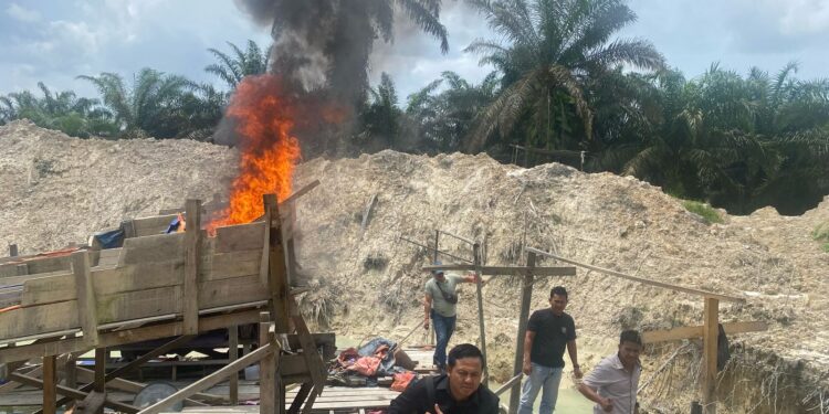 Polsek Singingi Tertibkan Aktivitas PETI di Desa Kebun Lado