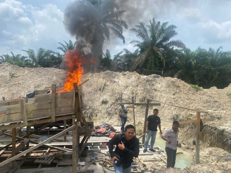 Polsek Singingi Tertibkan Aktivitas PETI di Desa Kebun Lado