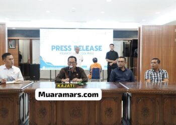 Kejati Riau Gelar Press Release Penangkapan Nader Thaher Korupsi Kredit Fiktif
