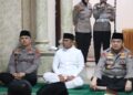Kapolda Riau Safari Subuh Ramadhan di Mesjid Nurul Hijrah Pelalawan