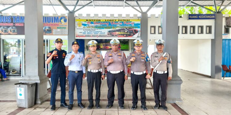 Jelang Mudik Lebaran” Ditlantas Polda Riau Chek Terminal dan Sisir Jalan Lintas Timur – Sumut