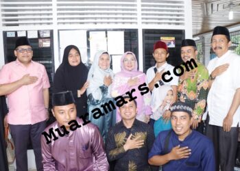 Ahad Kasih” Wabup Kampar Hj Misharti Kunjungi Desa Terantang, Puluhan Sembako di Bagikan Kepada Warga Langsung