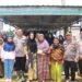 Kapolres Pelalawan bersama Ketua Bhayangkari berbagi kepada Pondok Tahfidz Qur’an An’Nur