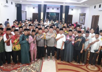 Jalin Silaturahmi dan Perkuat Persatuan Kapolres Pelalawan buka bersama dengan Masyarakat Minang