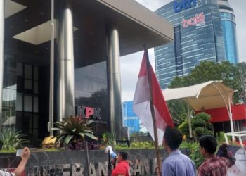 Forum Aktivis Riau Jakarta Gelar Aksi di halaman kantor KPK”  KPK segera Periksa mantan Penjabat (Pj) Walikota Pekanbaru, Muflihun Korupsi SPPD Fiktif