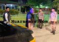Personel Polsek Senapelan Gencar Melaksanakan Patroli keliling di Perumahan Warga Kosong Ditingal Pemudik