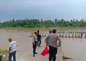 Polres Kuansing Amankan Festival Pacu Jalur Tradisional Event Silaturahmi Idulfitri 1446 H