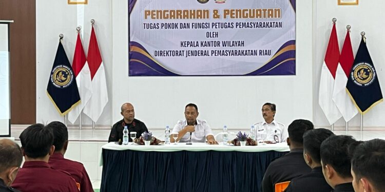 Lapas Kelas IIA Pekanbaru menerima kunjungan dari Direktur Kepatuhan Internal Direktorat Jenderal Pemasyarakatan