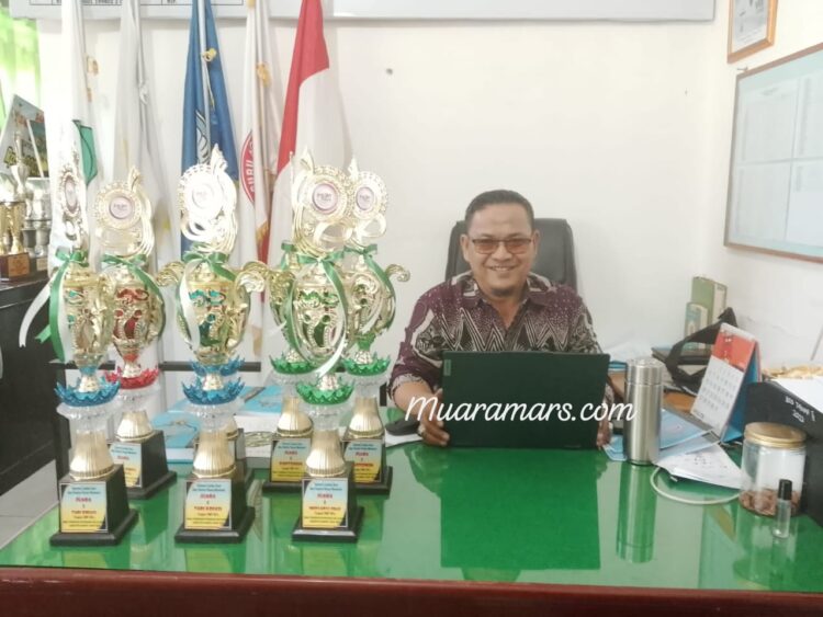 UPT SMPN 4 Siak Hulu Sabet 7 Piala Pada Ajang Kompetisi FLS3N Di Kabupaten Kampar