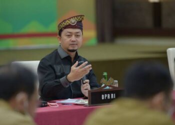 Syahrul Aidi Boyong Anggota Komisi V ke Riau, Tinjau Stadion Utama Riau dan Kota Dumai