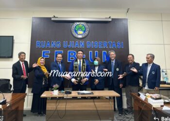 SUKSESS,,,!! Putra Asli Kab Kampar Sudirman Keturunan Dtk Malin Panjang BIN Centong (Bin Centeng ) Lulus Ujian Doktor di The Learning University” Universitas Negeri Malang (UM)