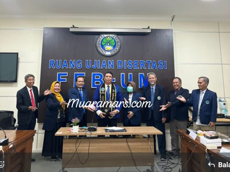 SUKSESS,,,!! Putra Asli Kab Kampar Sudirman Keturunan Dtk Malin Panjang BIN Centong (Bin Centeng ) Lulus Ujian Doktor di The Learning University” Universitas Negeri Malang (UM)