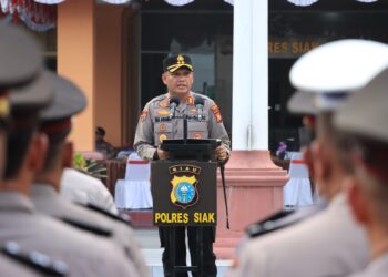 Detik Detik Hut Bhayangkara Ke- 79″ Sebanyak 43 Personel Polres Siak Terima Penghargaan Atas Dedikasi dan Pengabdian