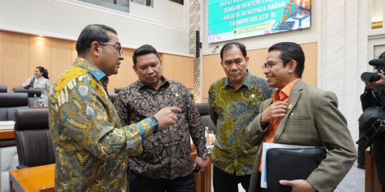 Undang Menpar dan Menekraf ke Kuansing dan Siak, Hendry Munief Minta Pemerintah Manfaatkan Wisata Budaya Lokal