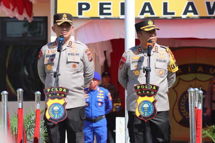 Upacara Parawell parade dan Pemaparan Lapsat Polres Pelalawan dalam rangka Kenal pamit Kapolres Pelalawan