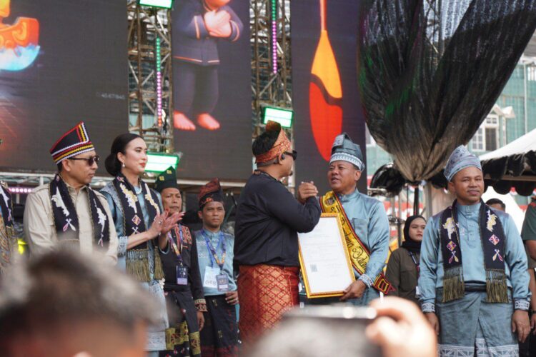 Bupati Kuansing Apresiasi Dukungan Dua Anggota DPR RI dari PKS pada Festival Pacu Jalur tahun 2025