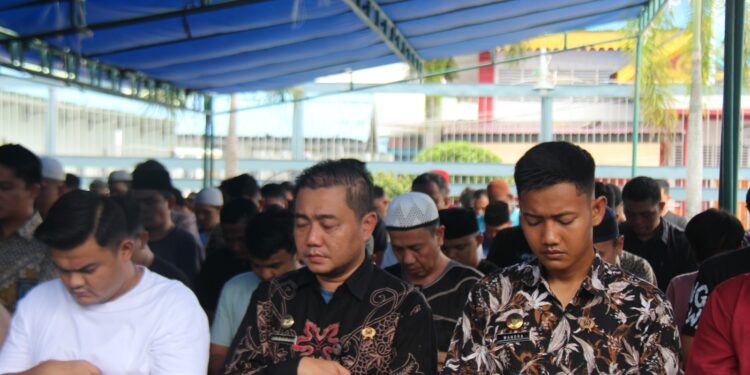Sholat Jumat Berjemaah, Yuniarto”, Pembinaan Spiritual Salah Satu Pilar Penting Sistem Pemasyarakatan