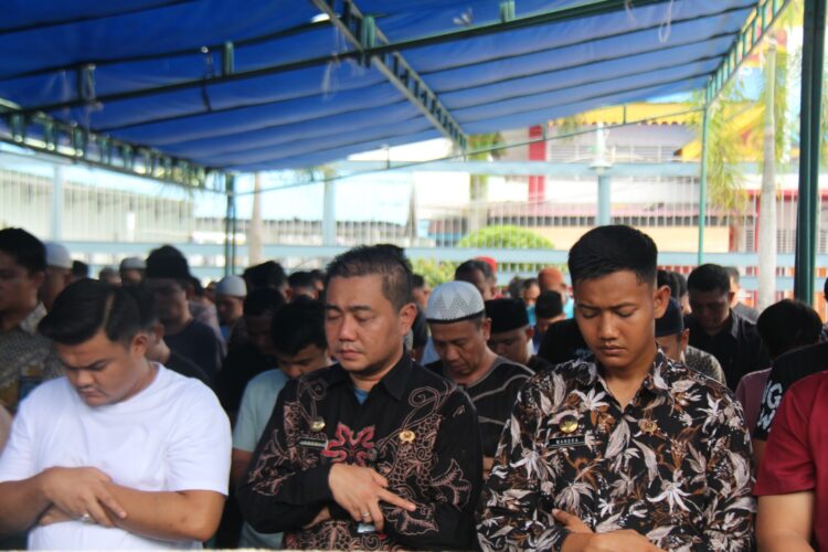 Sholat Jumat Berjemaah, Yuniarto”, Pembinaan Spiritual Salah Satu Pilar Penting Sistem Pemasyarakatan