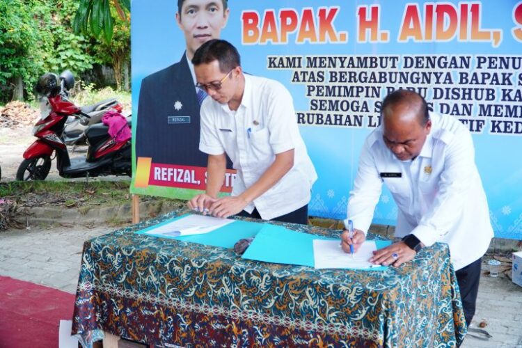 Sertijab Kadishub Kampar dari Refrizal Ke H Aidil Berjalan Lancar