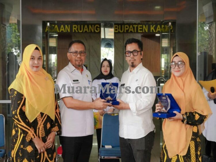 Pisah Sambut Dinas PUPR Kabupaten Kampar Dari Afdal, ST., MT (Lama) Kepada Afrudin Ammga, ST., MT (Baru)