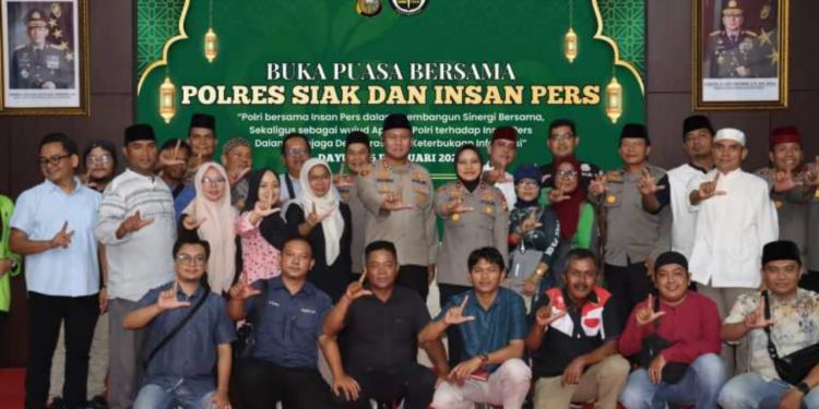 Polres Siak Buka Puasa Bersama Insan Pers dan Anak Yatim Piatu