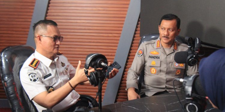 Kepala Lapas Pekanbaru Sambangi Kabid Humas Polda Riau