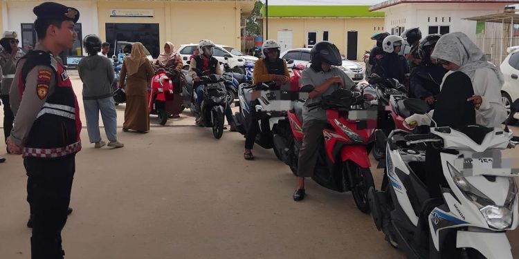 Distribusi BBM Dipastikan Aman,Polres Karimun Imbau Warga Tidak Panik, Distribusi BBM Dipastikan Aman