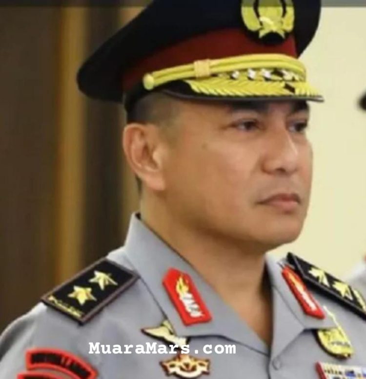 Kapolda Riau Irjen Pol Herry Heryawan Sampaikan” Penghargaan Bagi Anggota yang Berprestasi,” Sanksi Tegas bagi Pelanggar”.