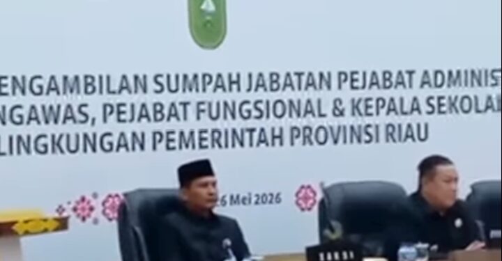 SF Hariyanto, Sentil Dinas Pendidikan Riau, Pengadaan Seragam Sekolah Agar Uang di Kembalikan Lagi ke Walimurid