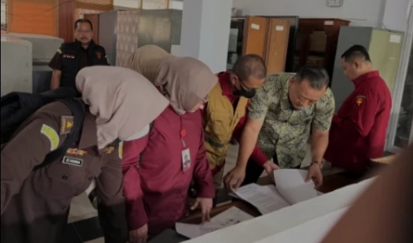 Kejaksaan Tinggi (Kejati) Geledah Kantor Dinas Pendidikan (Disdik)